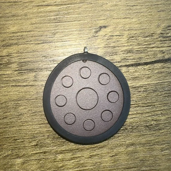 Nikken Kenko PowerChip - Picture 3 of 3